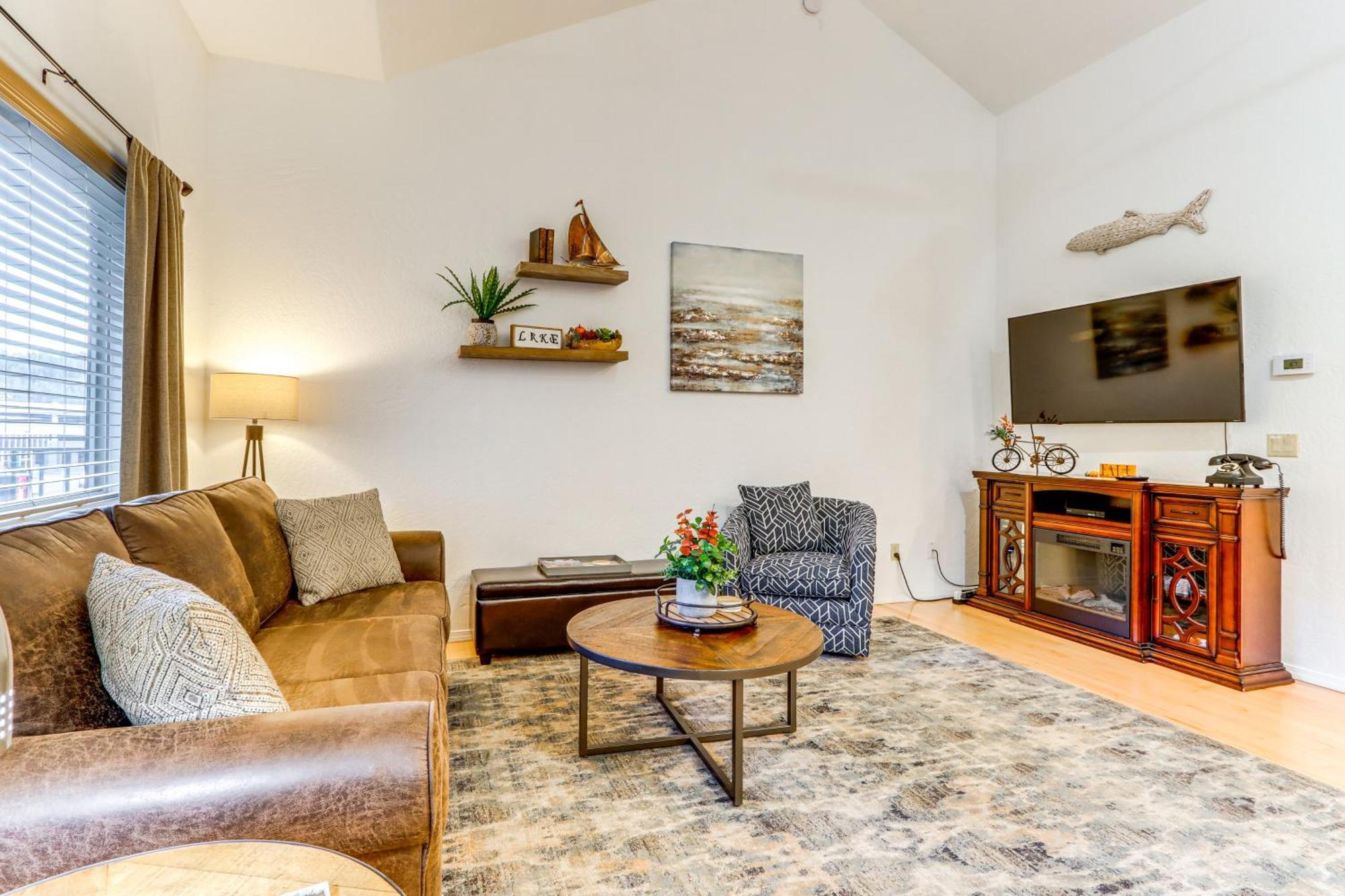 Modern Coeur Dalene Getaway Condo Walk Downtown! Кёр-д'Ален Экстерьер фото