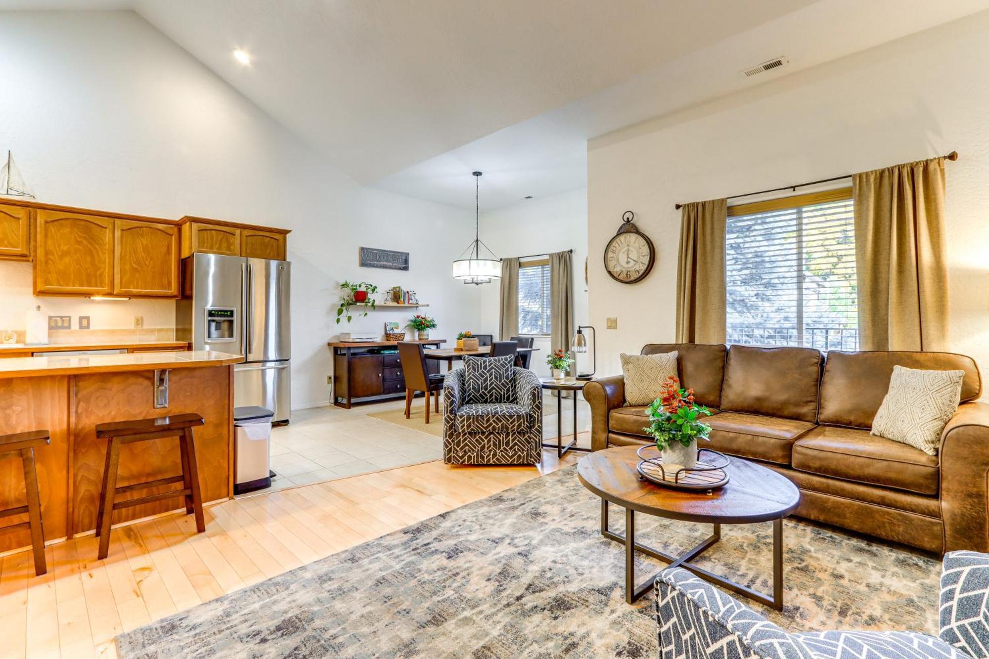 Modern Coeur Dalene Getaway Condo Walk Downtown! Кёр-д'Ален Экстерьер фото