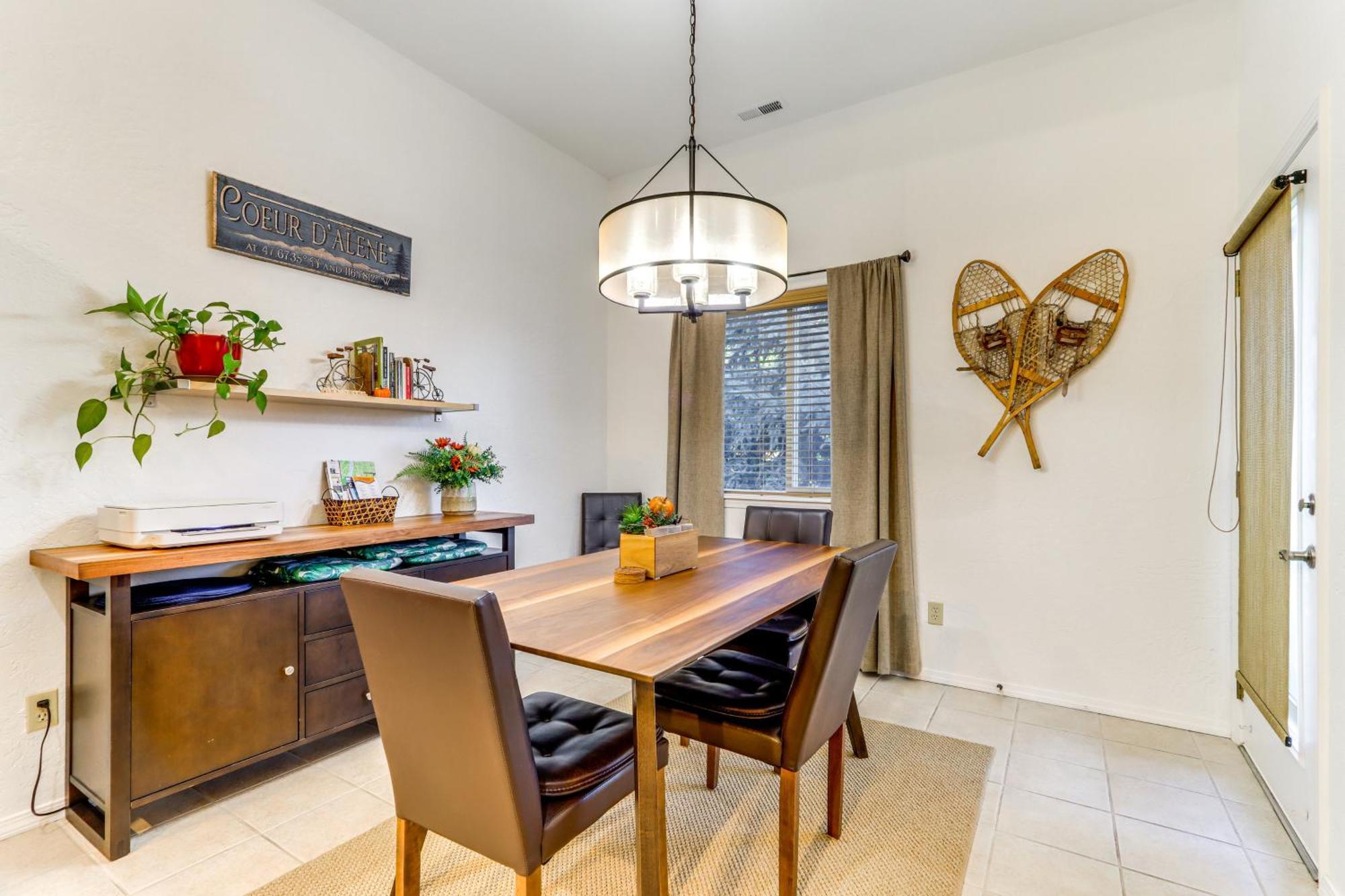 Modern Coeur Dalene Getaway Condo Walk Downtown! Кёр-д'Ален Экстерьер фото