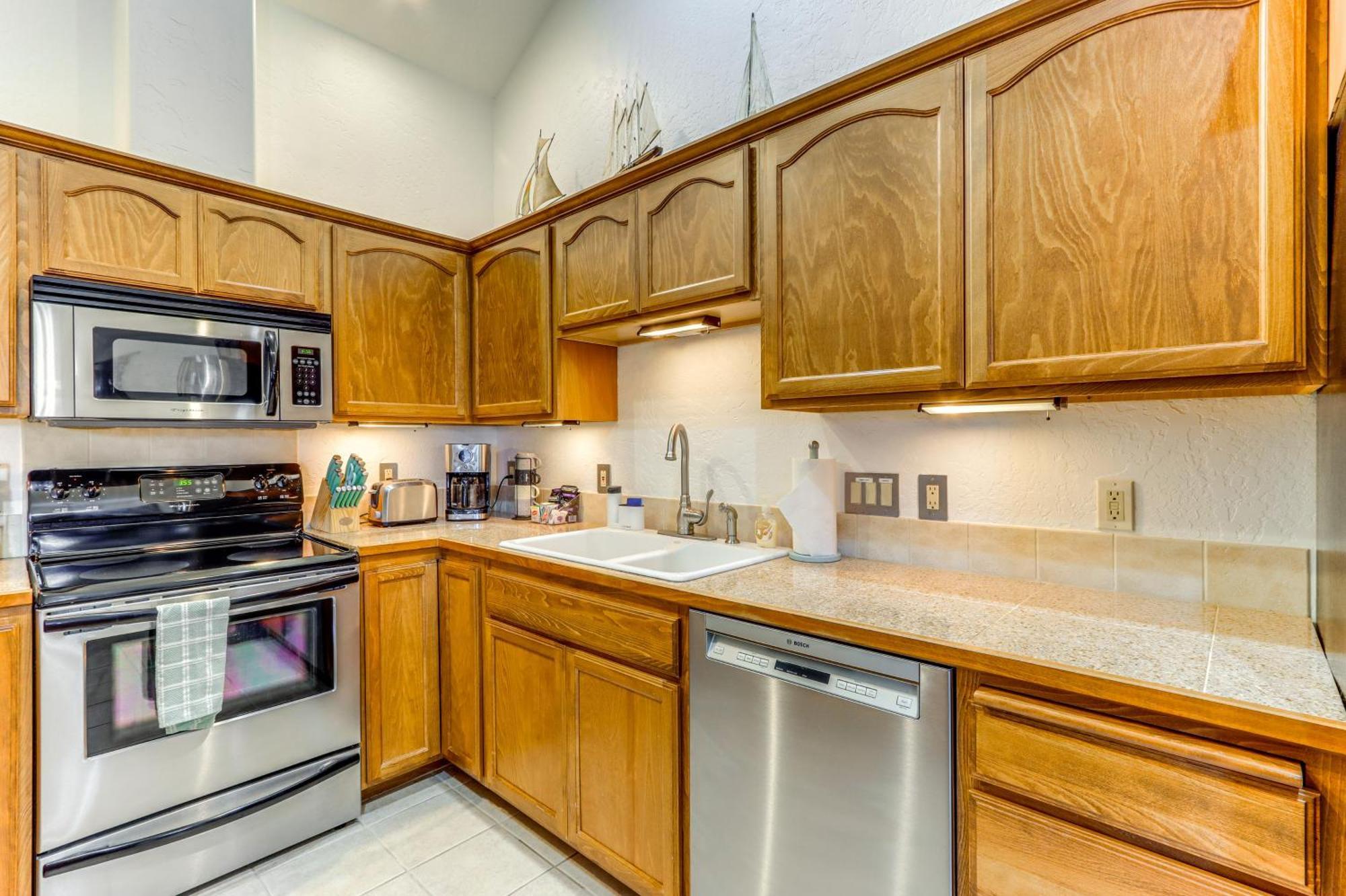 Modern Coeur Dalene Getaway Condo Walk Downtown! Кёр-д'Ален Экстерьер фото