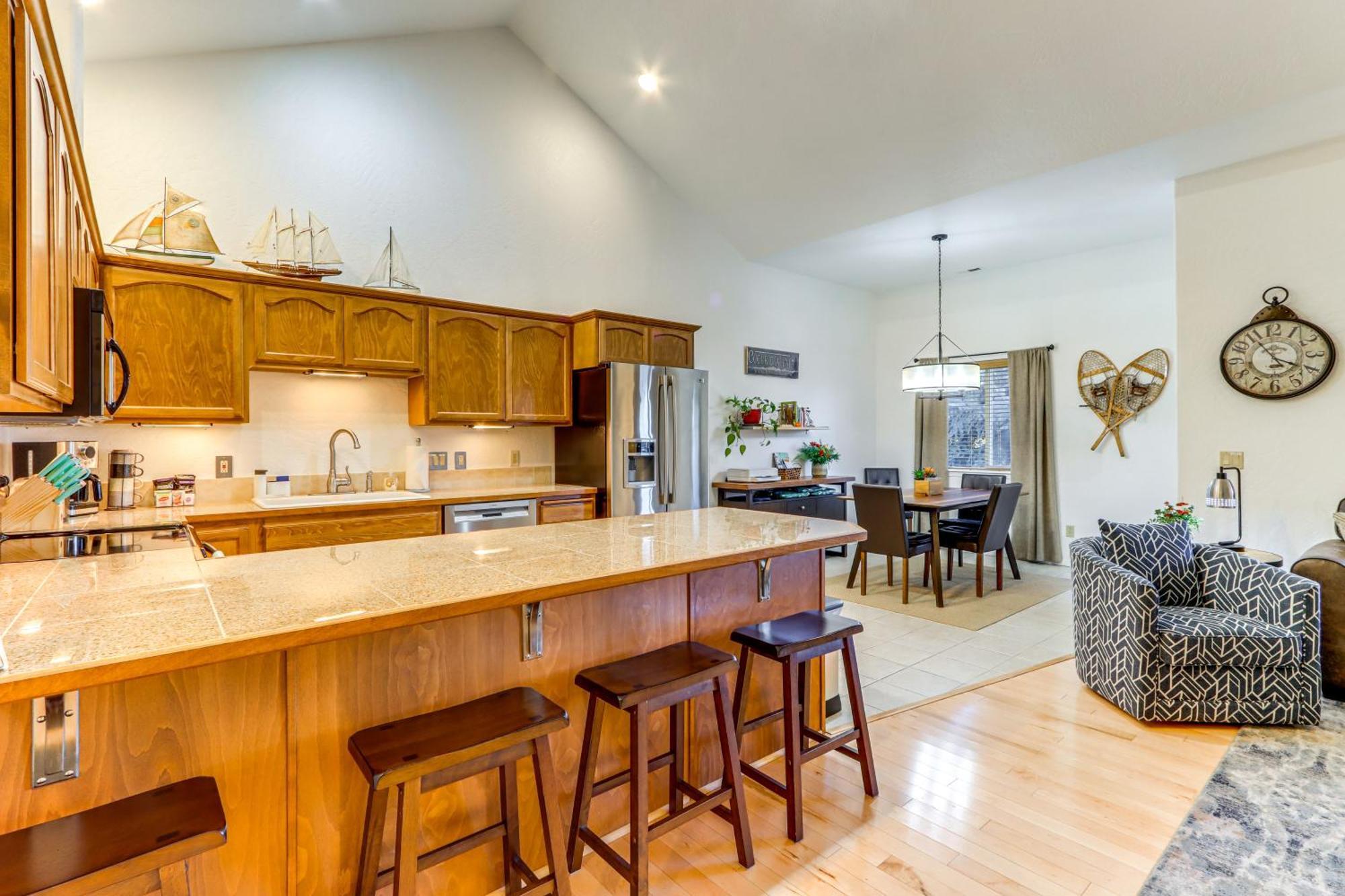 Modern Coeur Dalene Getaway Condo Walk Downtown! Кёр-д'Ален Экстерьер фото